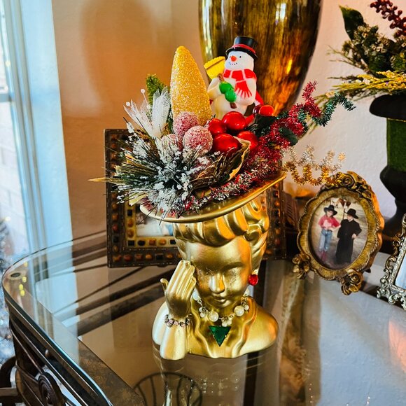 OOAK Kitschy Christmas Head vase made by me! - Picture 5 of 16